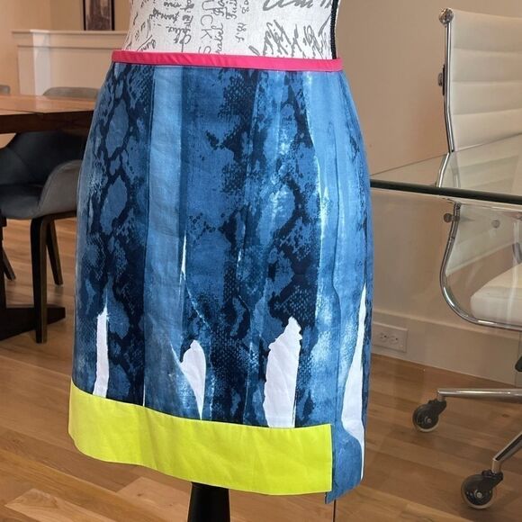 Tahari Color blocking snakeskin skirt - 2 - Picture 2 of 12